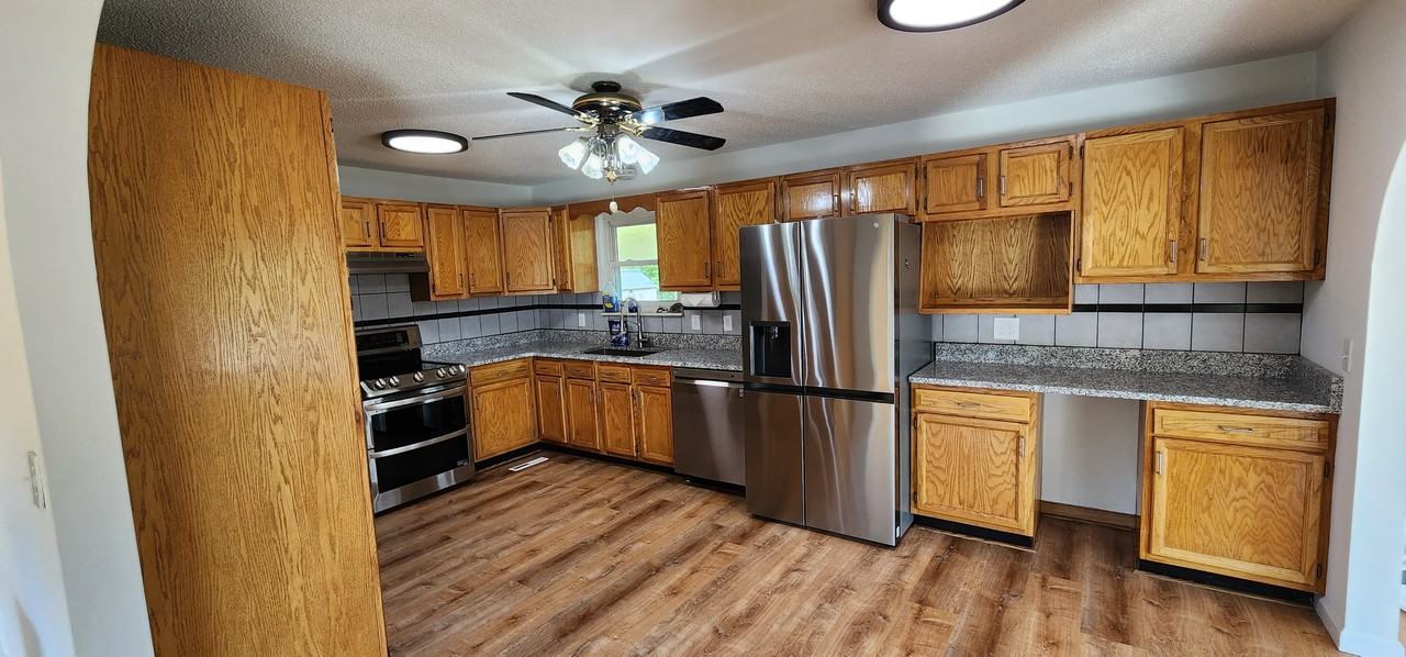 169 Valleyview Dr #NA - Photo 6 of 34