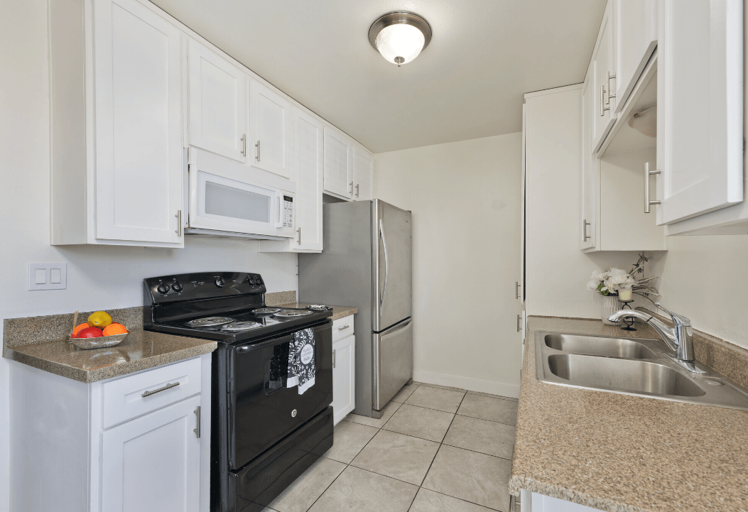 University Palms - Photo 2 of 20