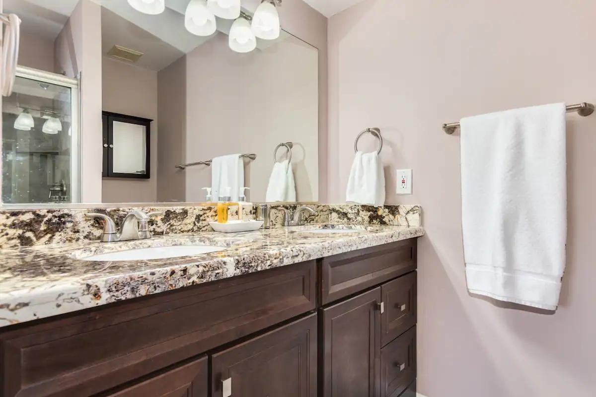 W Montego Ln - Photo 4 of 7