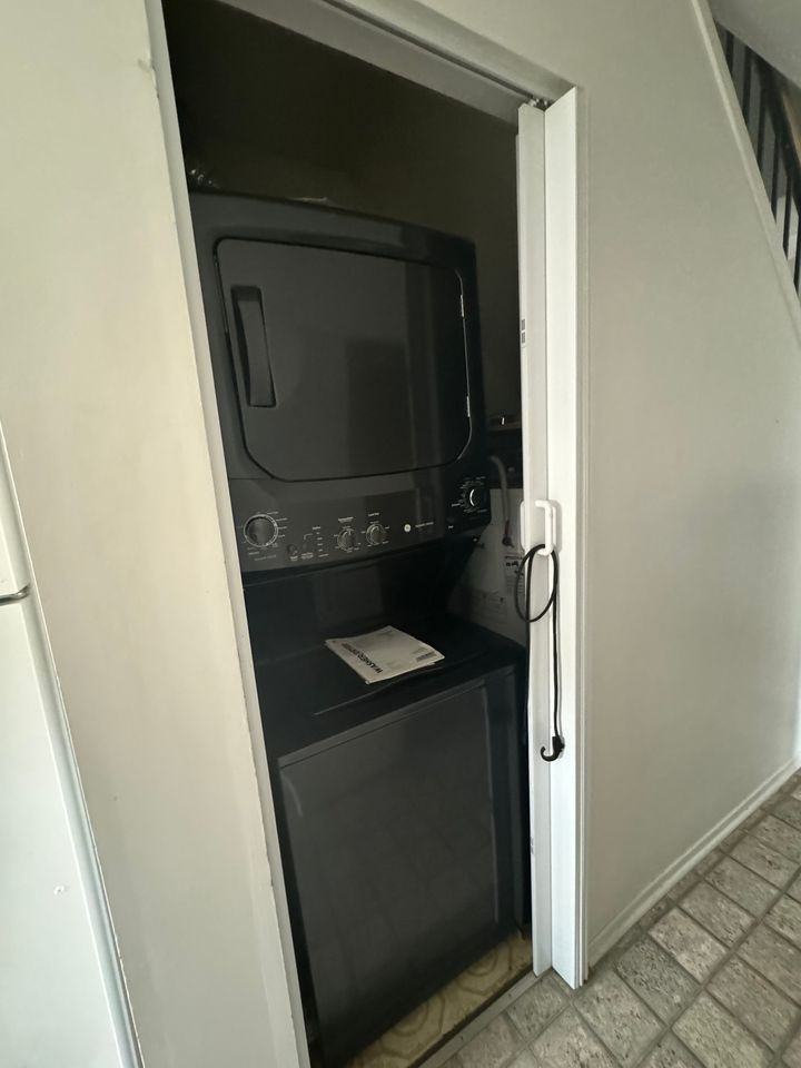 24 Townline Rd W #201 - Photo 4 of 14