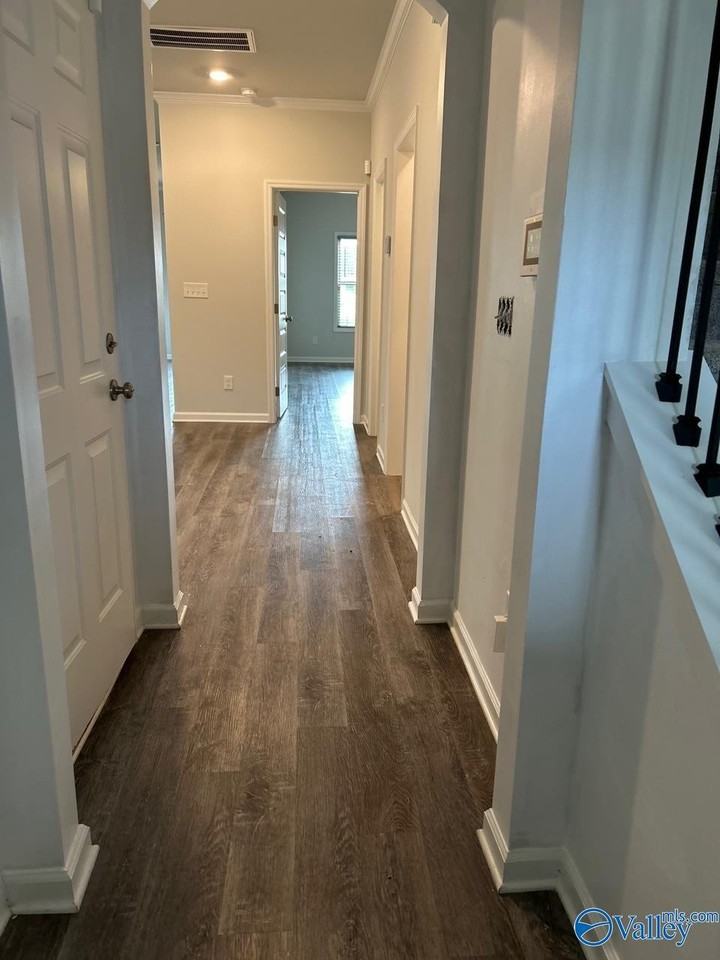 320 Temper Street - Photo 2 of 25