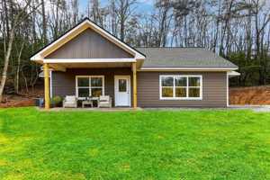 featured image of 248 Avery Acres Loop