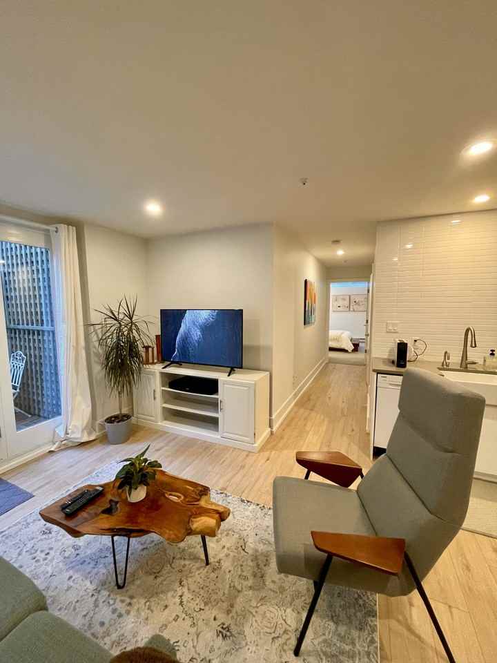 5938 Alma Street - Photo 3 of 21