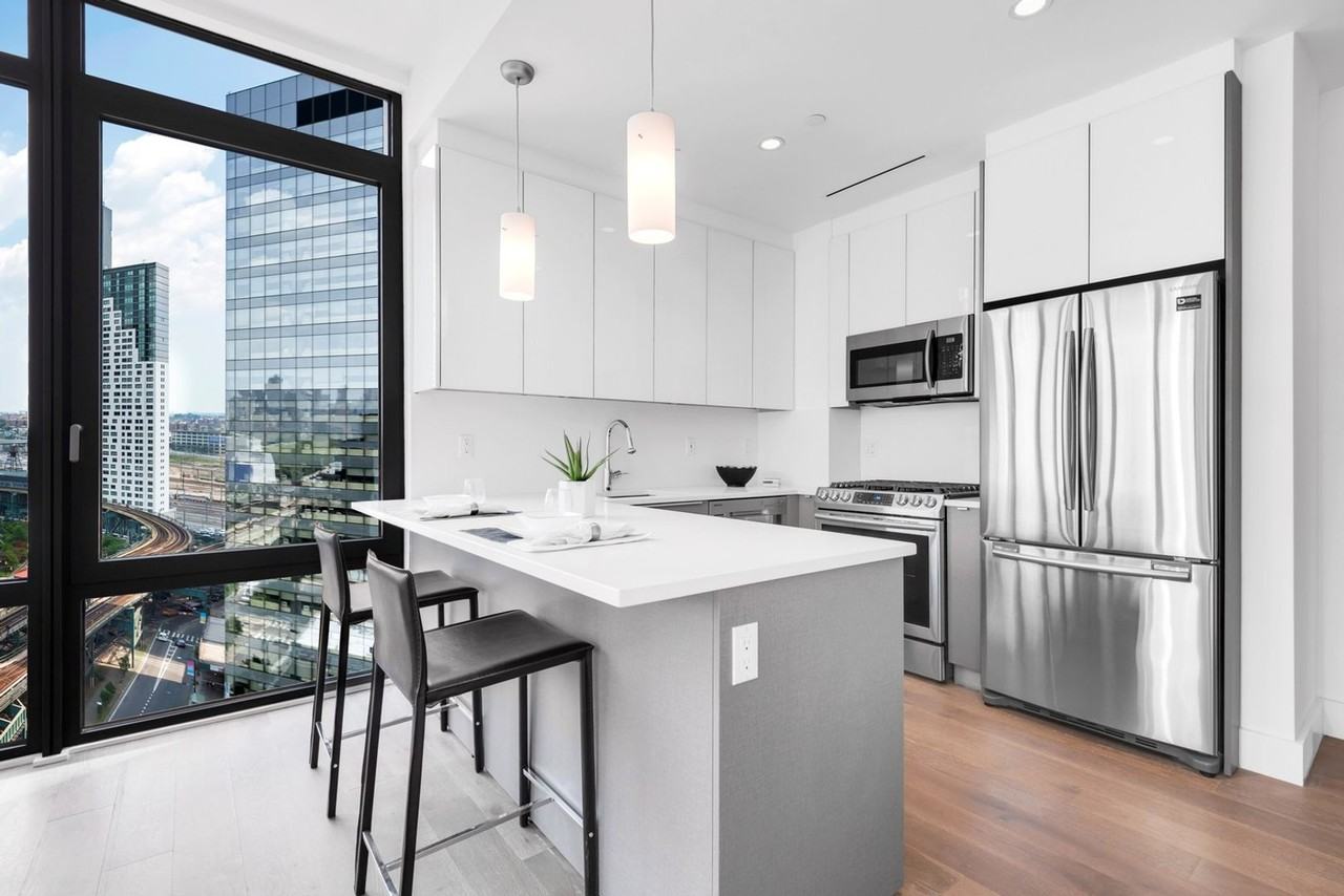 27 STREET LLC - Photo 2 of 17