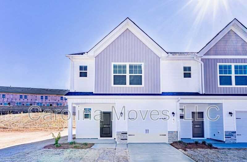 221 Stone Fruit Ct