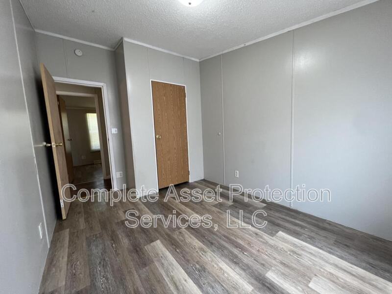 2704 Springland Ave - Photo 7 of 8