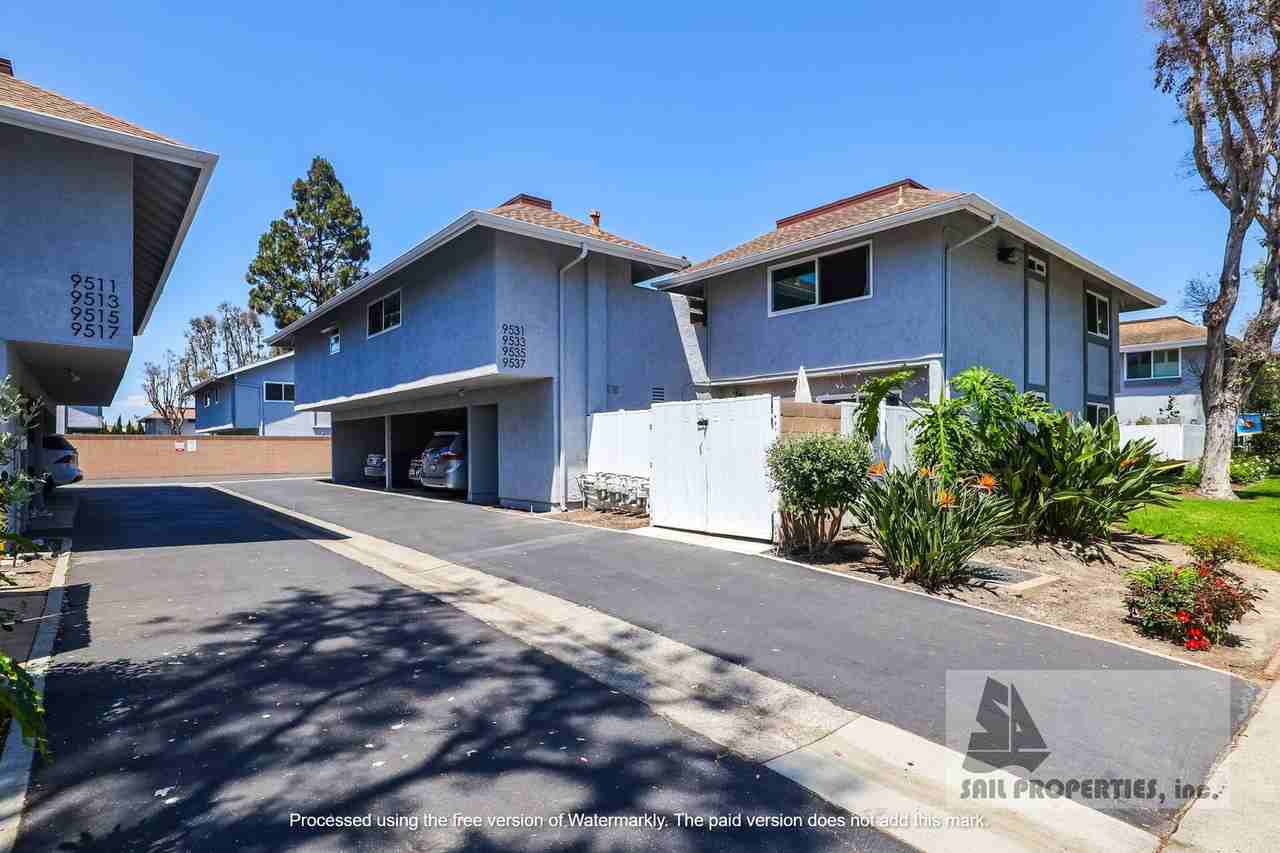 9533 Pettswood Dr - Photo 2 of 16