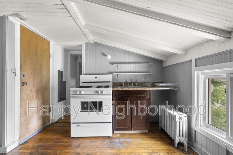 216 East Main Streetunit - Photo 3 of 16