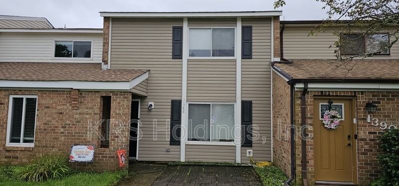 1388 Sierra Dr - Photo 3 of 3
