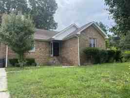 featured image of 1605 Pear Tree Ln