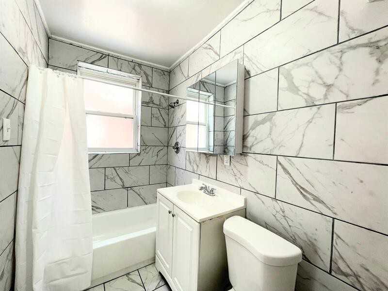 7202 Lyndover Pl #2W - Photo 5 of 14