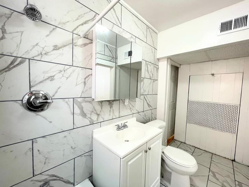 7202 Lyndover Pl #2W - Photo 6 of 14