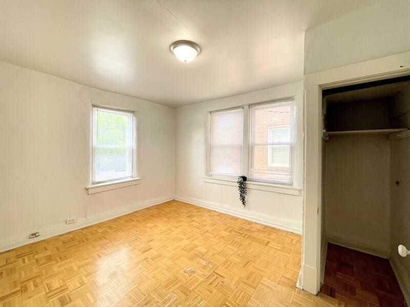 7202 Lyndover Pl #2W - Photo 7 of 14
