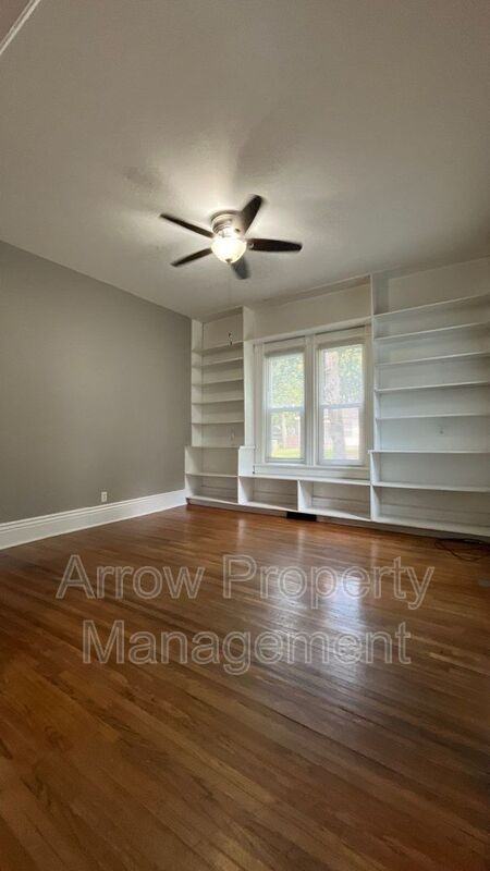 2267 Dudley St - Photo 3 of 13