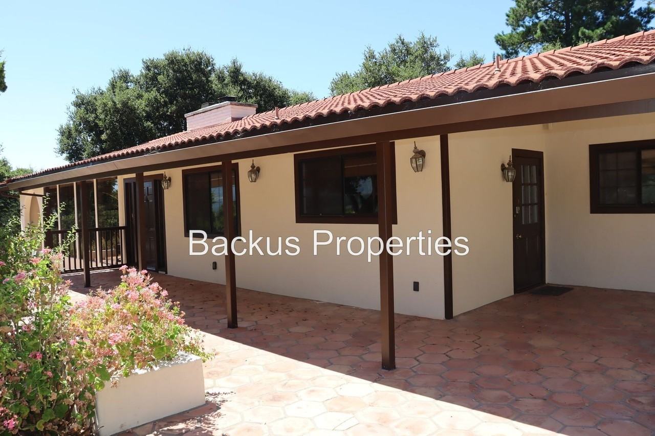 11585 Mccarthy Rd - Photo 3 of 21