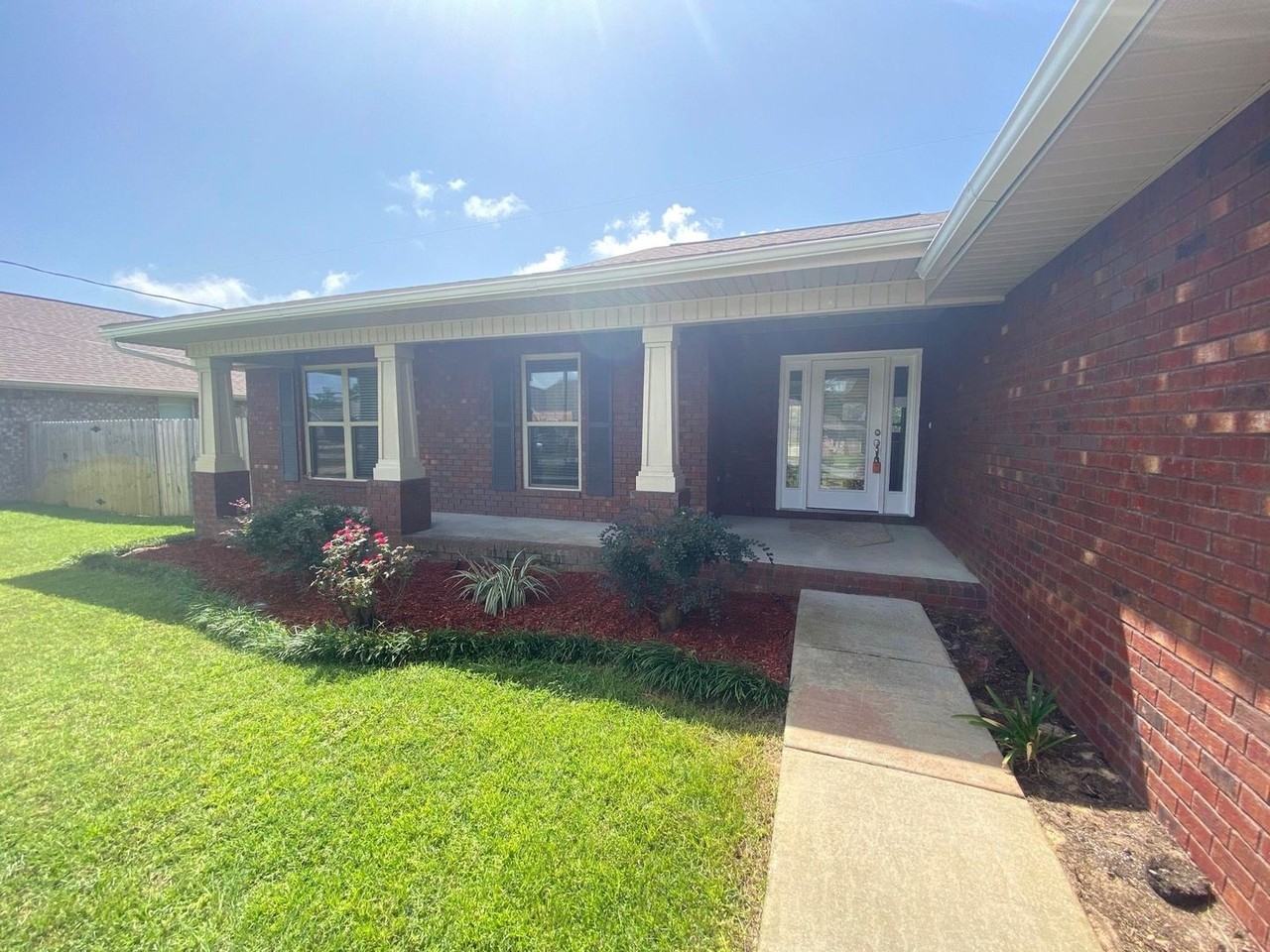 3155 Cornell Dr - Photo 2 of 30