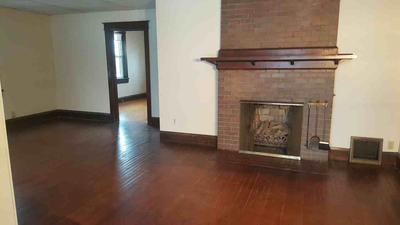 Maple 530 - Photo 3 of 6