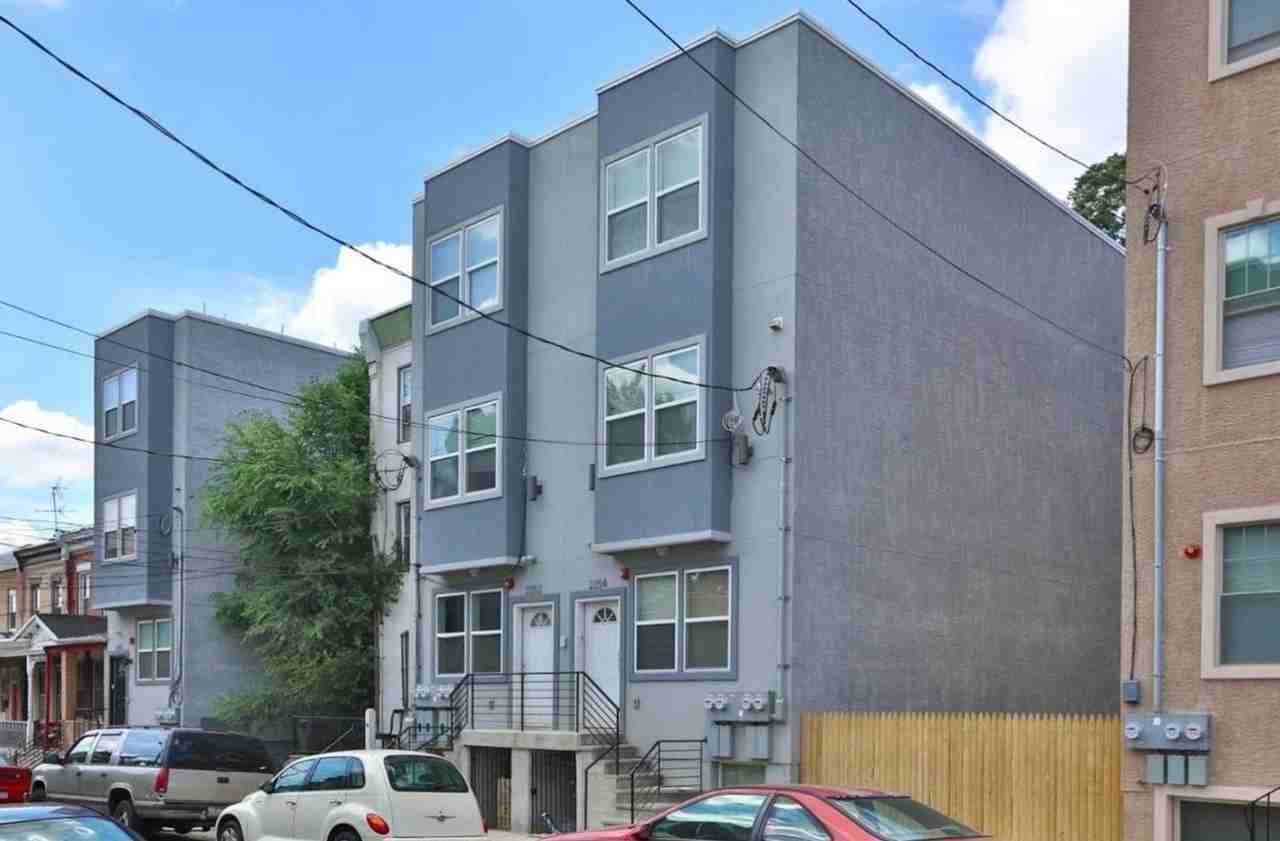 12th St N 2254 - Photo 2 of 15