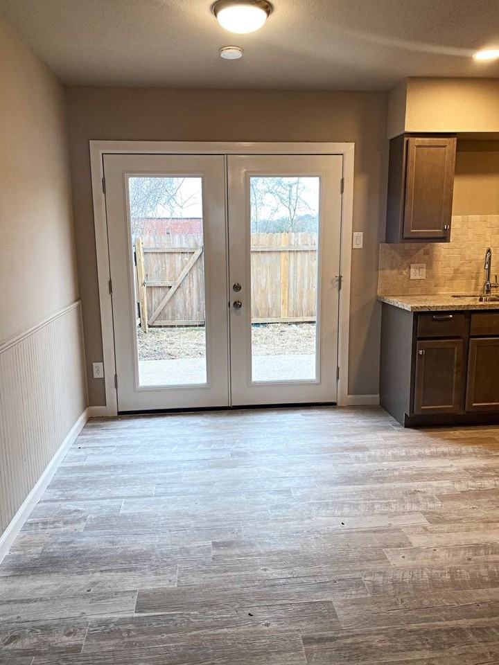 8674 Glen Meadow Ln - Photo 6 of 13