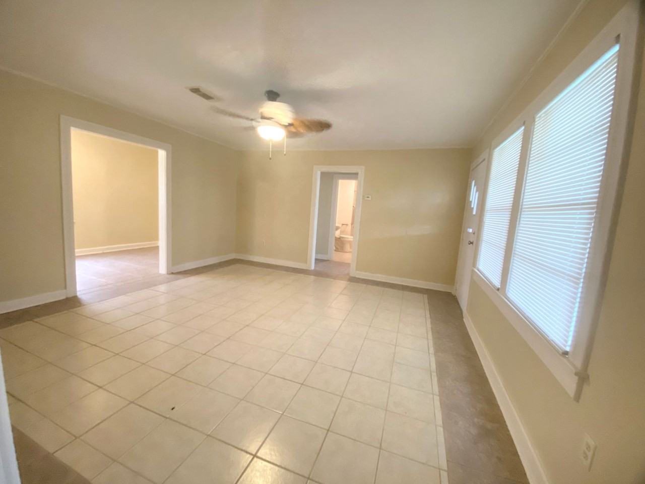 4915 County Road 227 - Photo 2 of 12