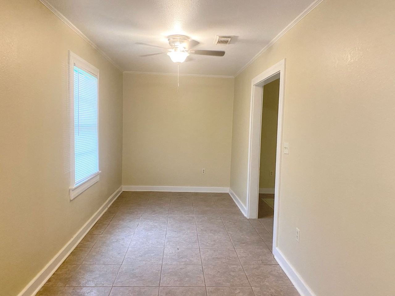 4915 County Road 227 - Photo 3 of 12