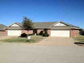 600 Park Ln - Photo 1 of 1