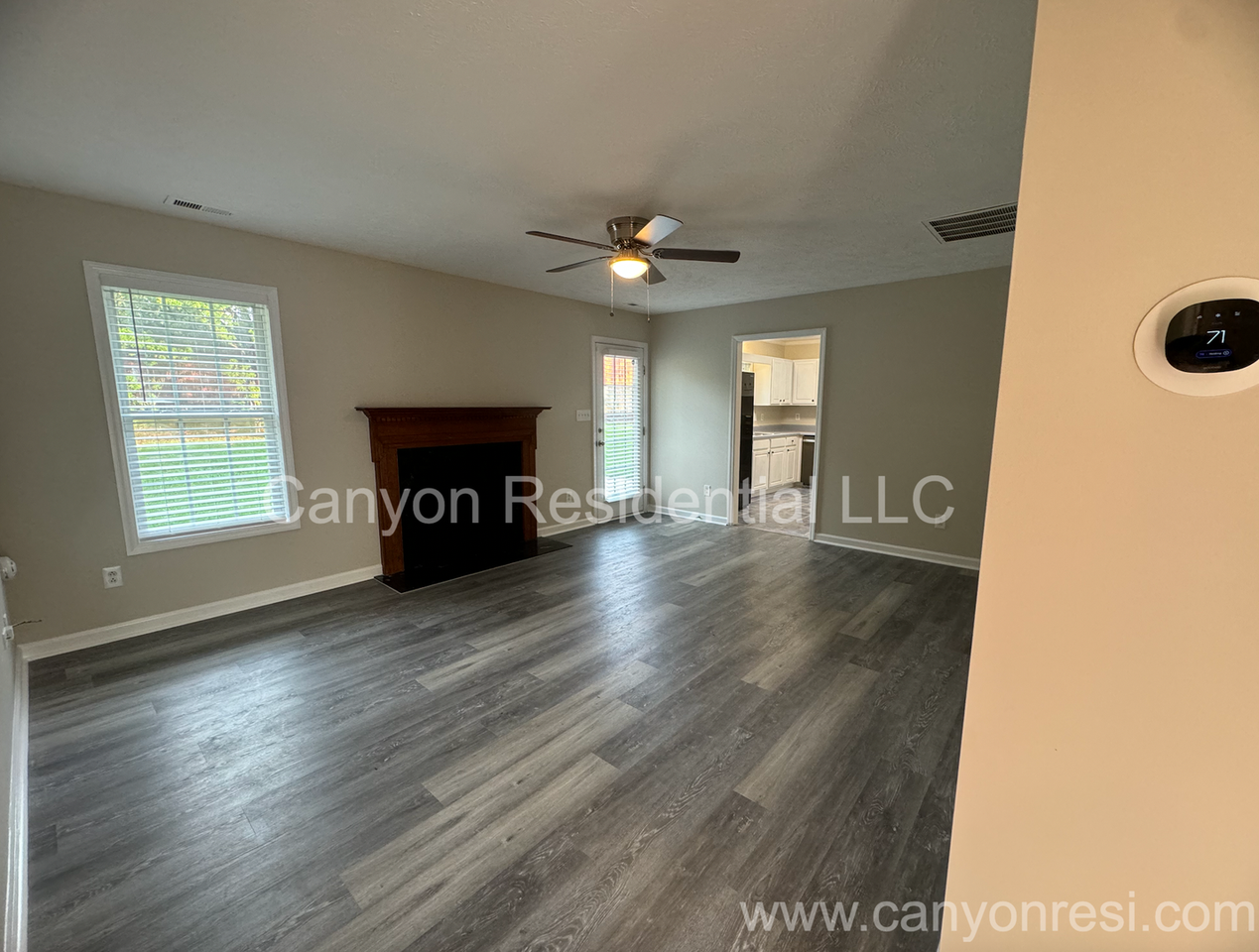 229 Lakeside Rd - Photo 5 of 12