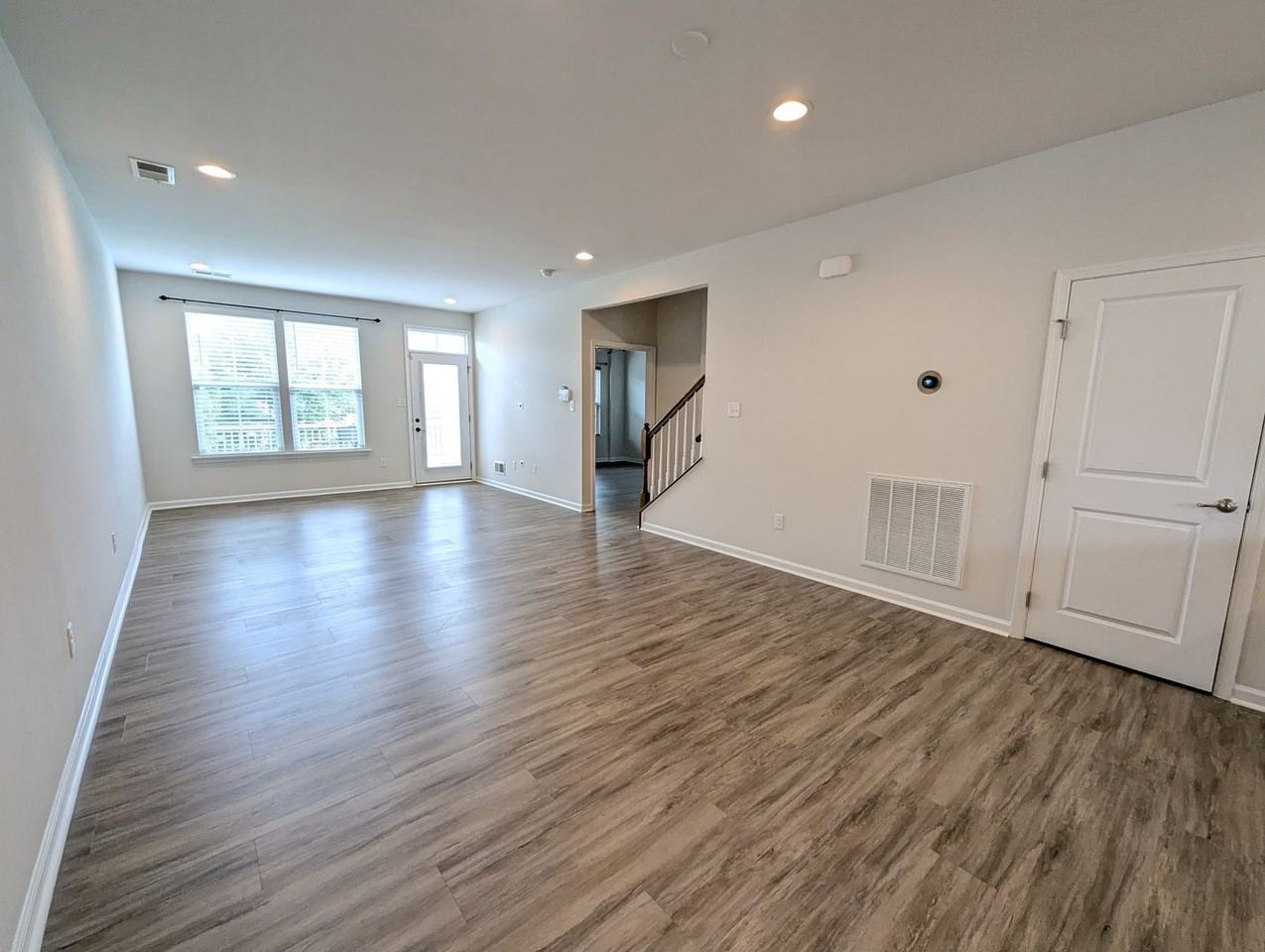 311 Mershon Way - Photo 2 of 12