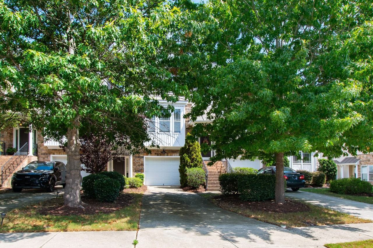 9902 Precious Stone Dr - Photo 2 of 34