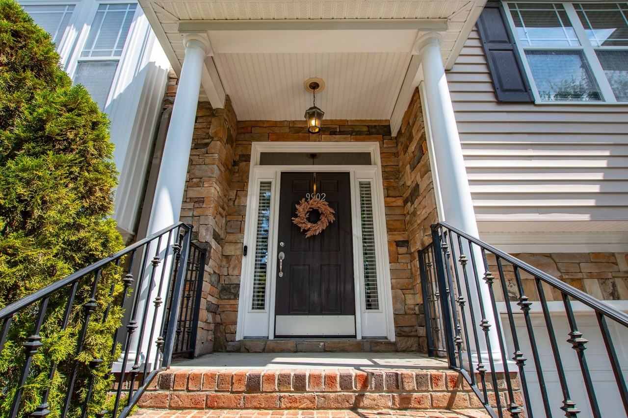 9902 Precious Stone Dr - Photo 3 of 34