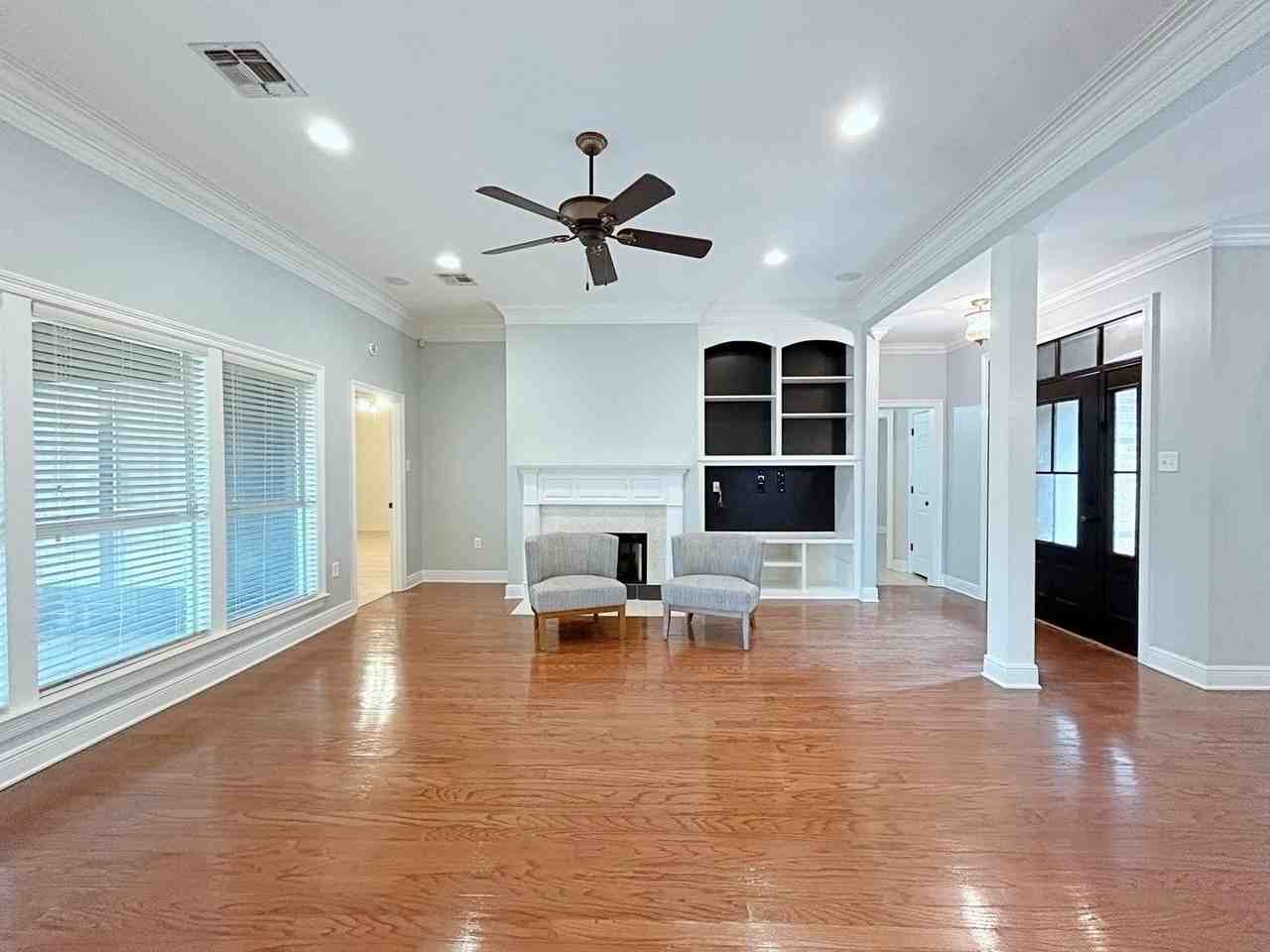 3919 Meadow Ridge Dr - Photo 6 of 50