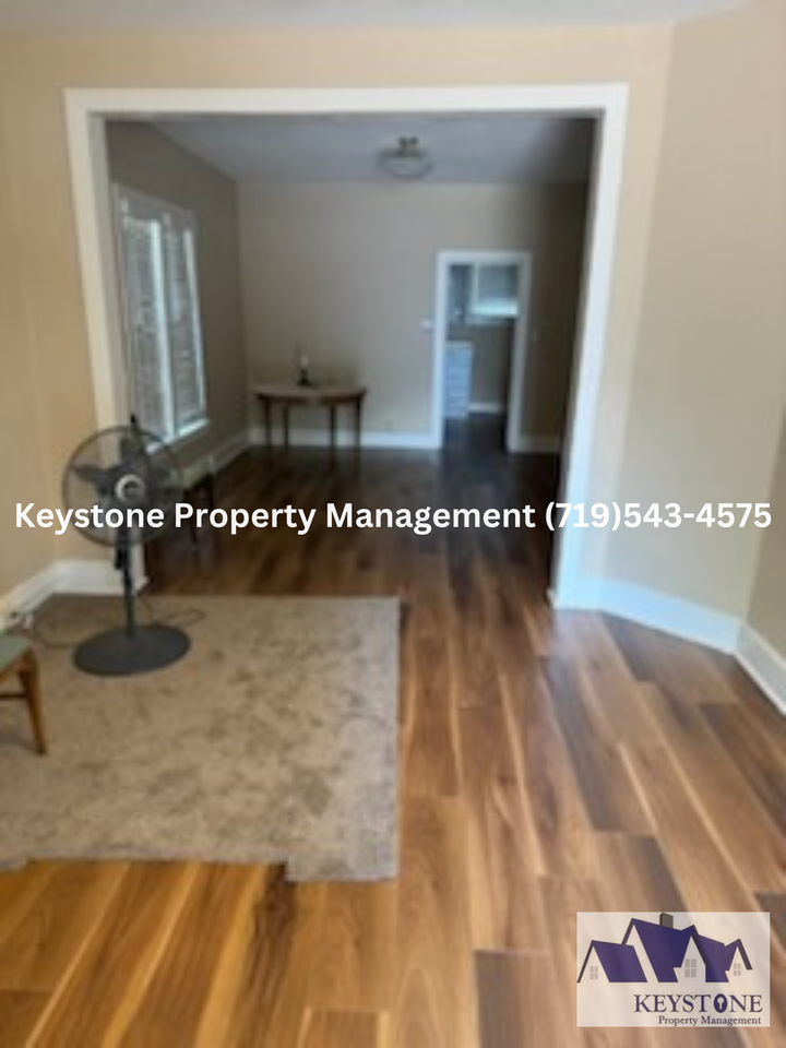 1142 Claremont Ave - Photo 3 of 14