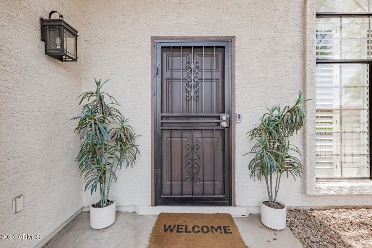 8778 E Appaloosa Trl - Photo 7 of 44