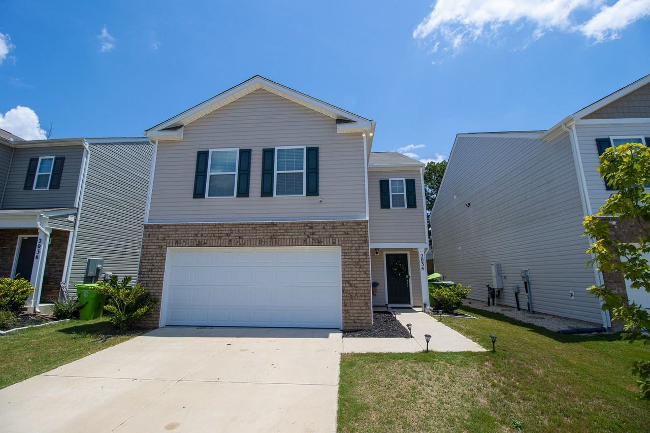 2034 Elmridge Rd - Photo 4 of 41