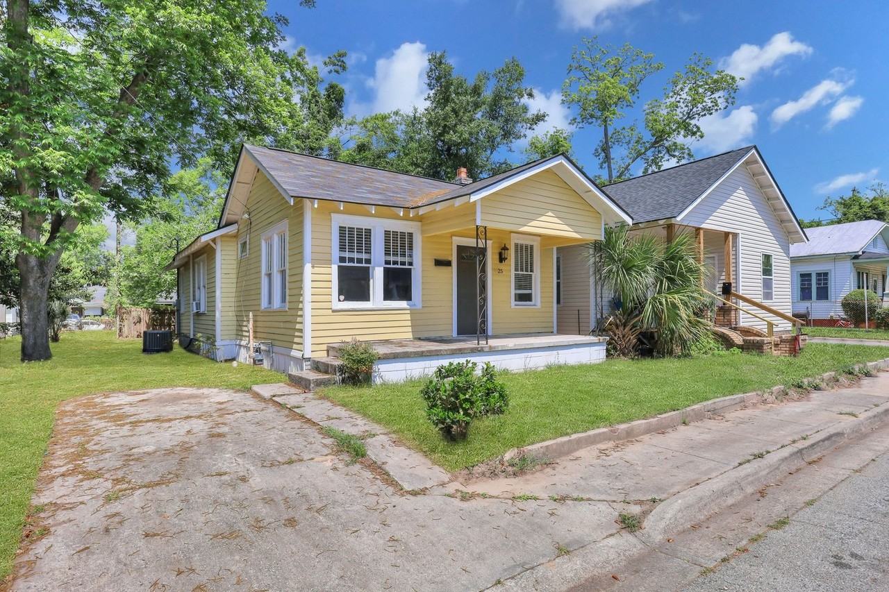 25 Helmken St - Photo 2 of 26