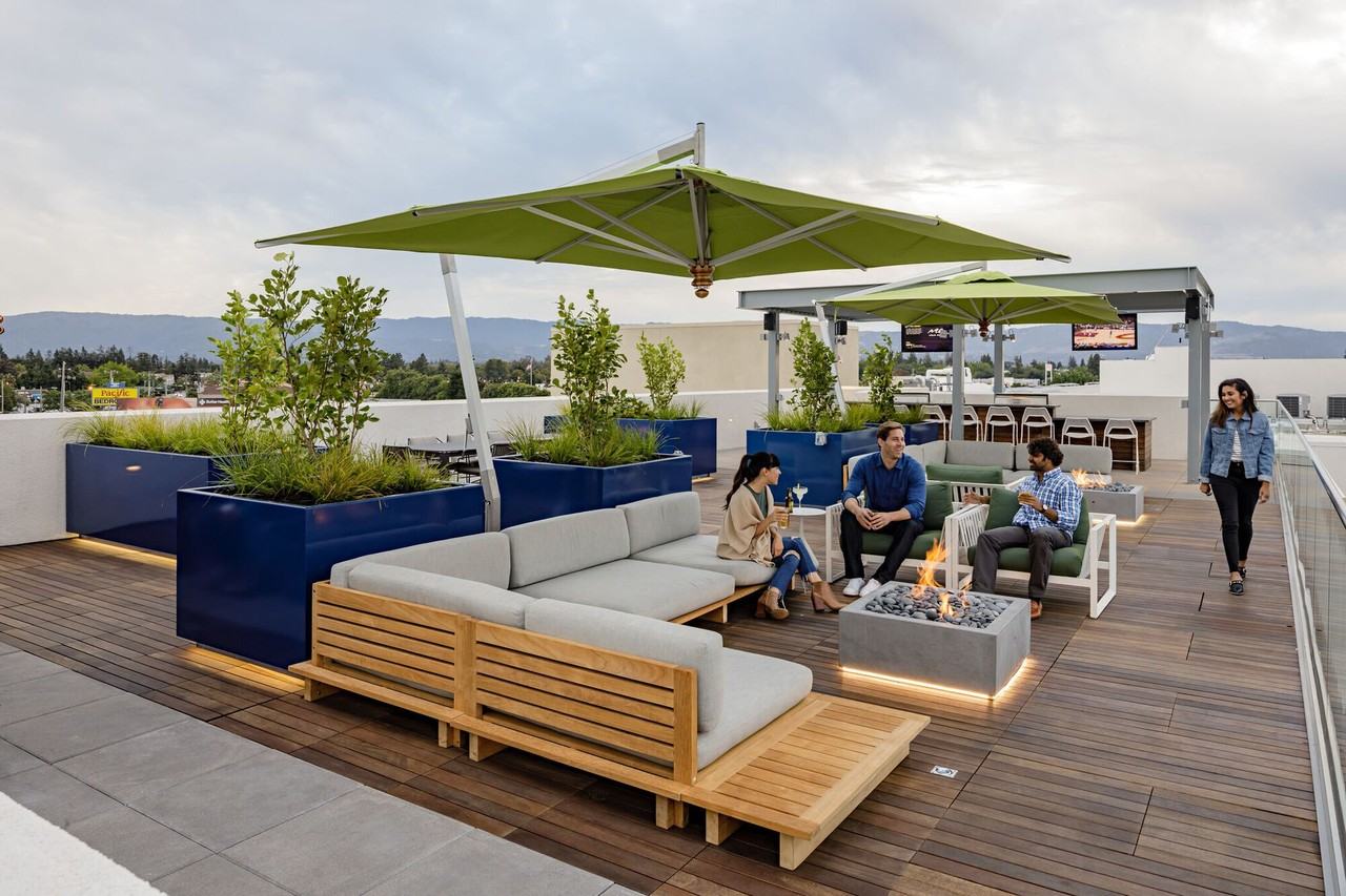 Cobalt - Photo 2 of 24