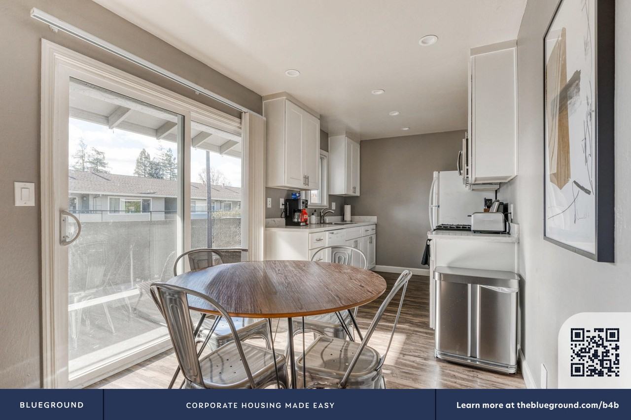 465 Calderon Ave #1640 - Photo 5 of 16