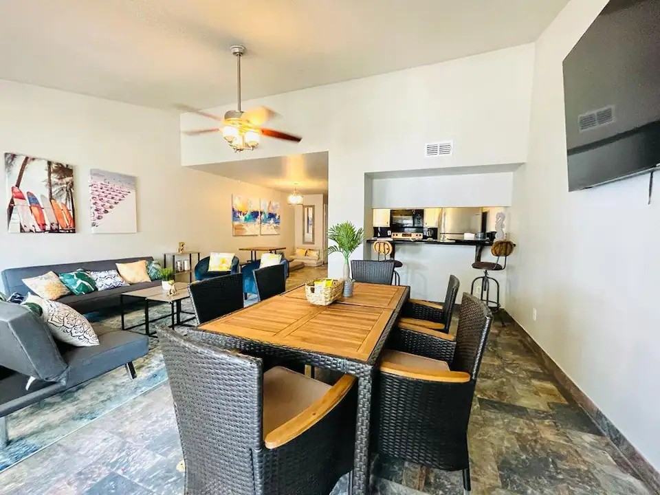 117 W Mesquite St #1 - Photo 2 of 15