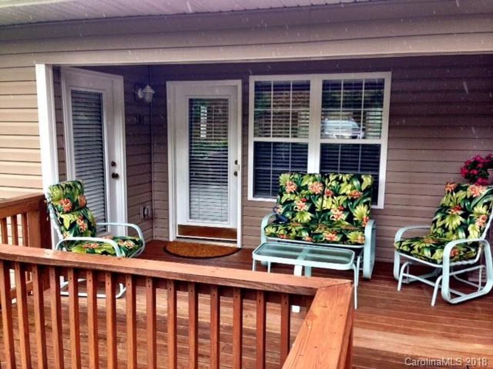 73 Shannon Pl #208 - Photo 3 of 12