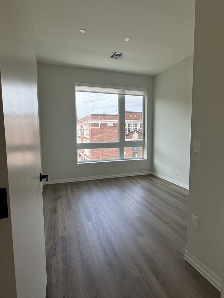 5 Washington St #303 - Photo 7 of 19