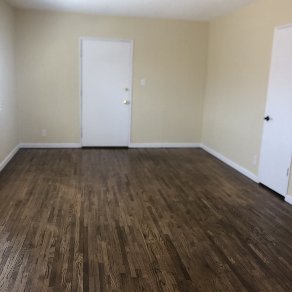 4960 Kester Ave #7 - Photo 3 of 17