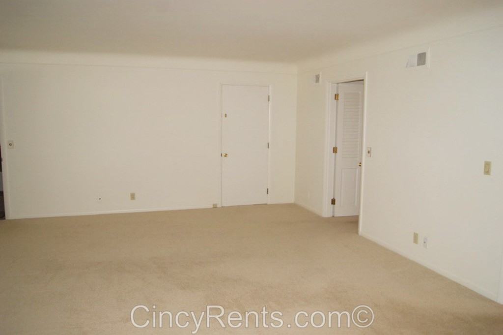 3329 Mowbray Ln #3 - Photo 3 of 18