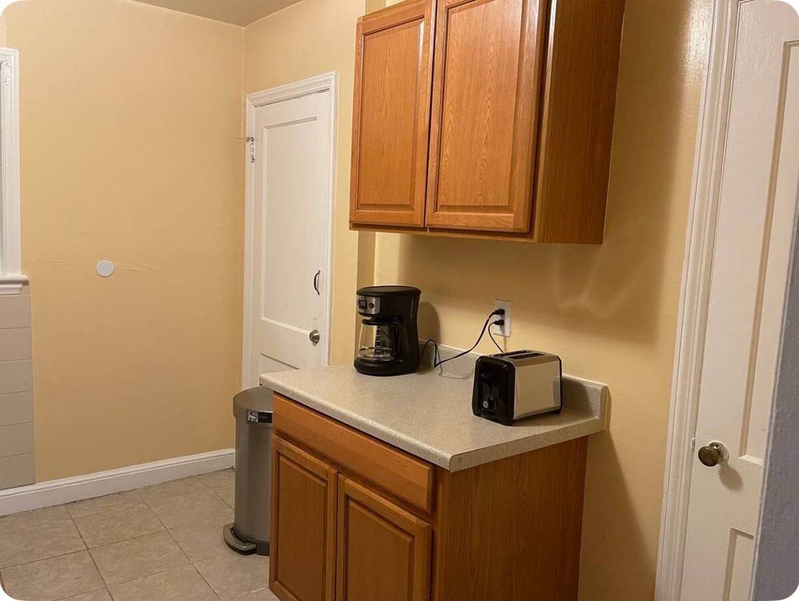 2315 Sheridan St #A - Photo 3 of 8