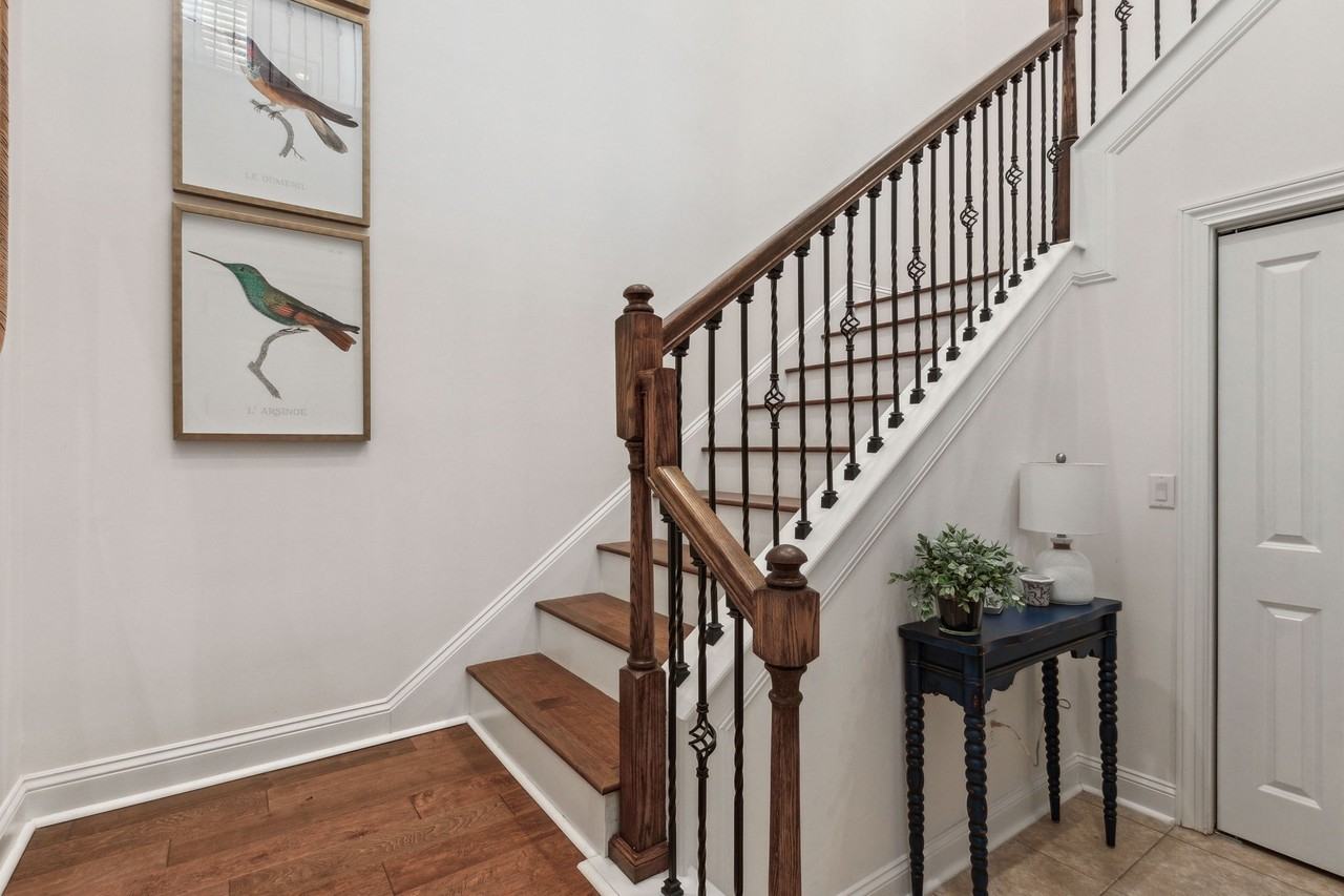 95282 Summerwoods Cir #607 - Photo 5 of 50