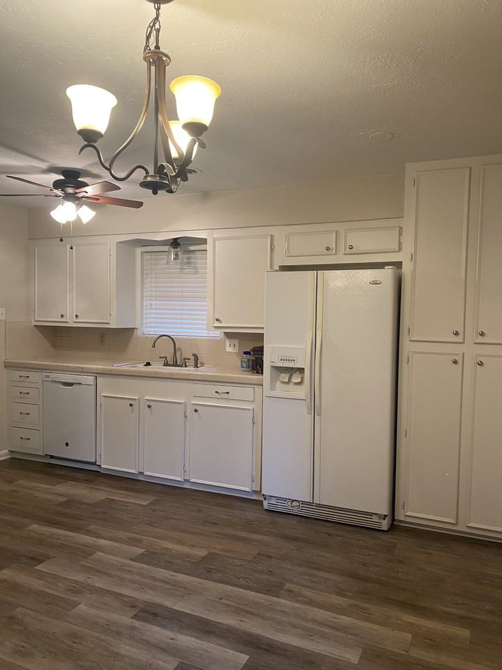 1108 Dona Dr #NA - Photo 4 of 14