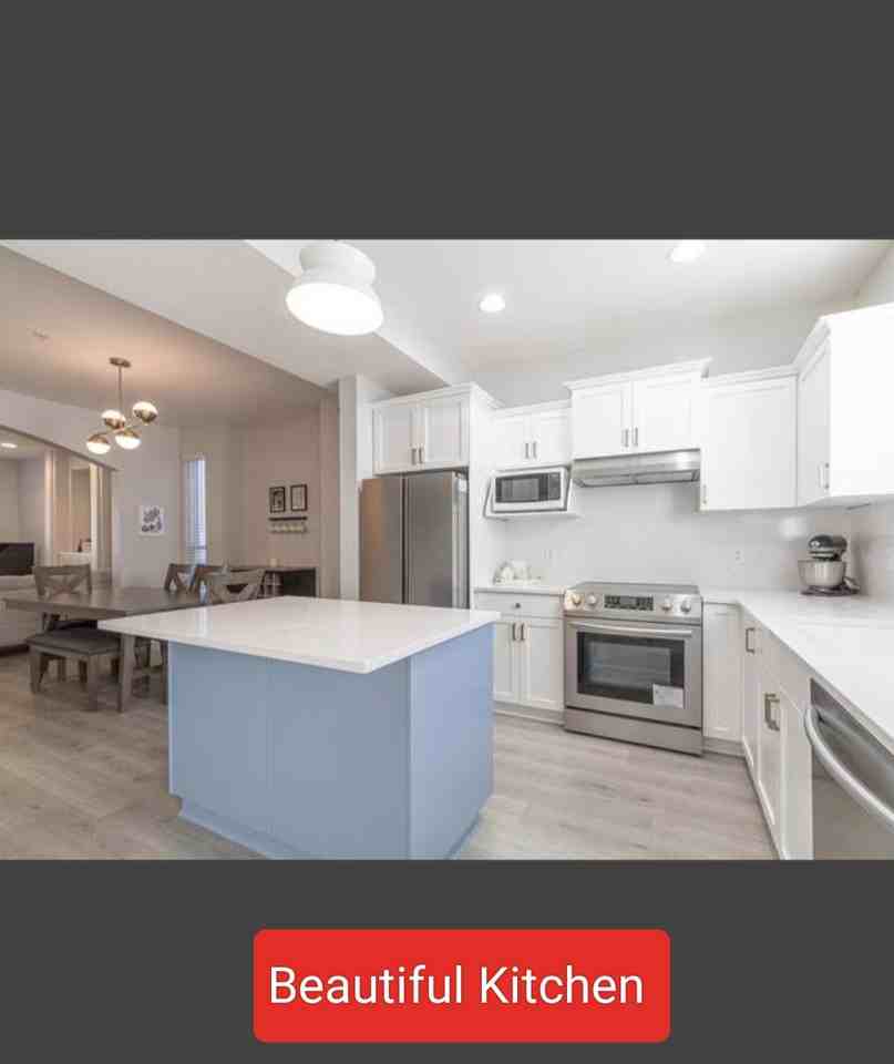 24350 101A Avenue - Photo 3 of 16