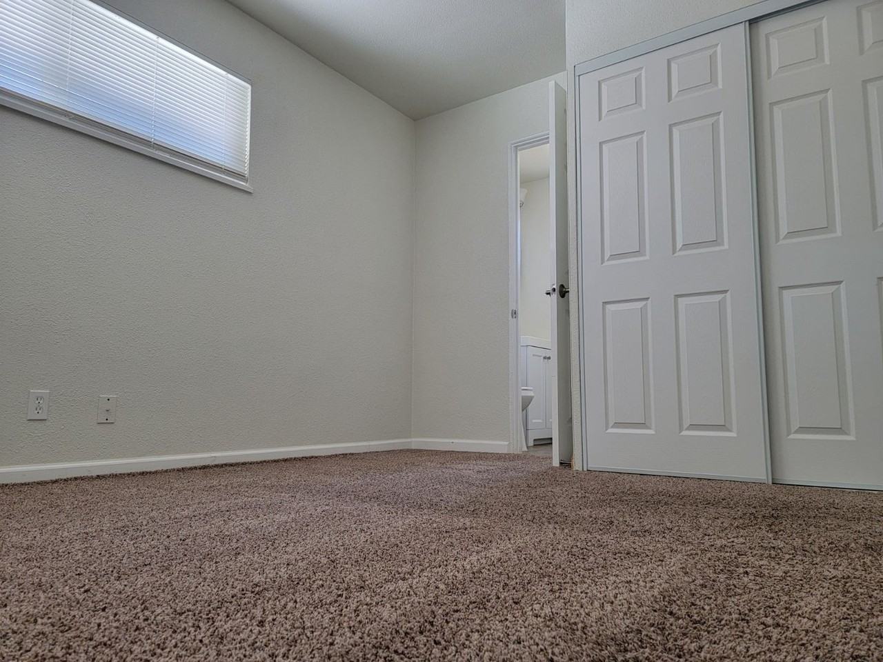 Magnolia Terrace Apartments - Photo 6 of 17