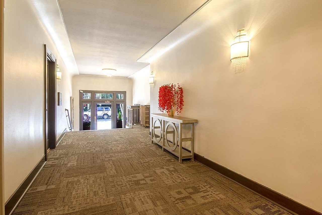 Capitol Place Apartments - Photo 3 of 5