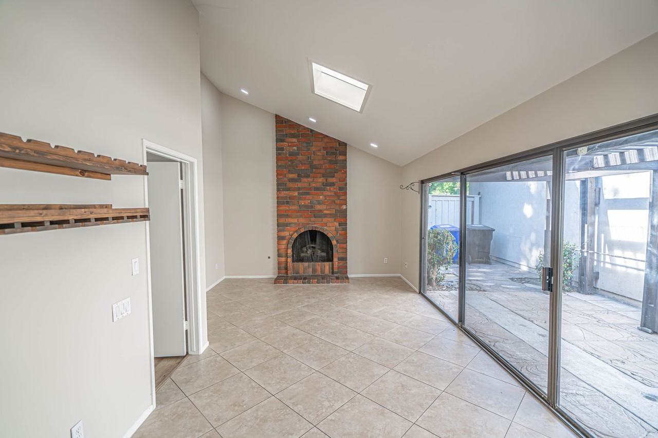 23541 Via Amado - Photo 3 of 26