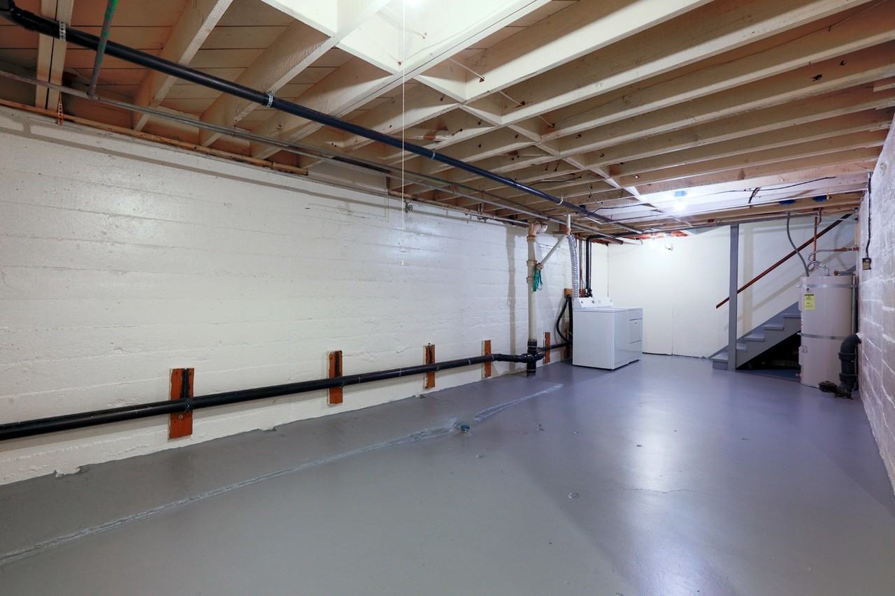 10277 Sw Eastridge St #80 - Photo 6 of 32